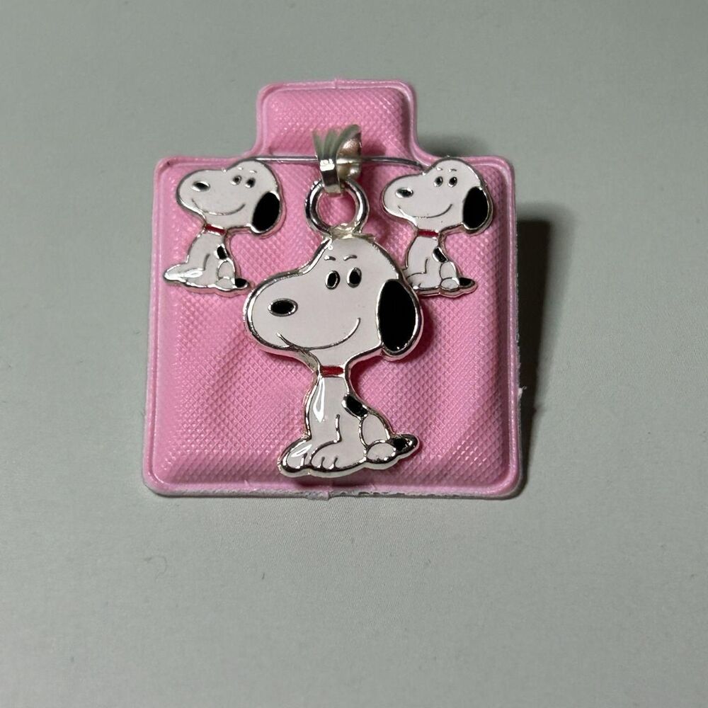 925 Sterling Silver Pendant and Earring Set: Snoopy Set
